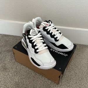 Nike Jordan Sneakers